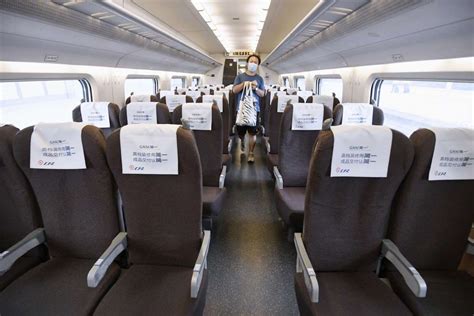 Weak Demand for China's High-Speed Trains: A Ticking Time Bomb? | JAPAN ...