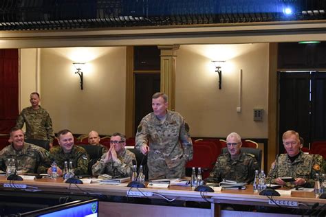 DVIDS - Images - NATO ALLIED LAND COMMAND HOSTS SACEUR COMMANDERS ...