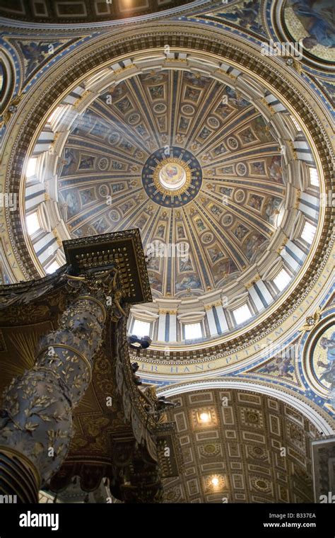 Rome, Italy, St. Peter's Basilica, interior view Stock Photo - Alamy