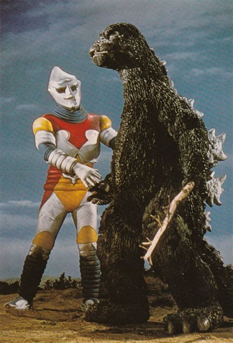 The ultimate tag-team: Godzilla and Jet Jaguar "Walking tall" #godzilla ...