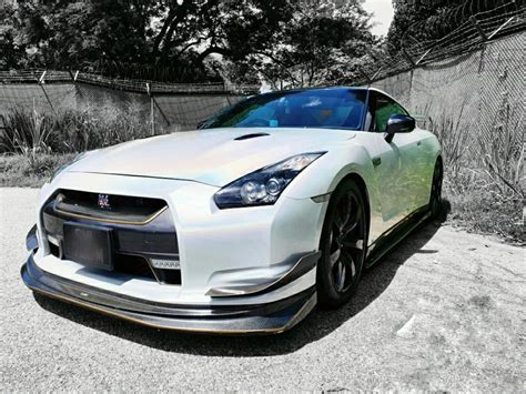 Nissan GTR R35 Godzilla For Hourly Day Rent, Cars, Car Rental on Carousell