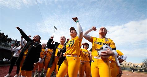 MIZZOU SOFTBALL PREVIEW: Tennessee comes to town for Top-25 matchup - Rock M Nation