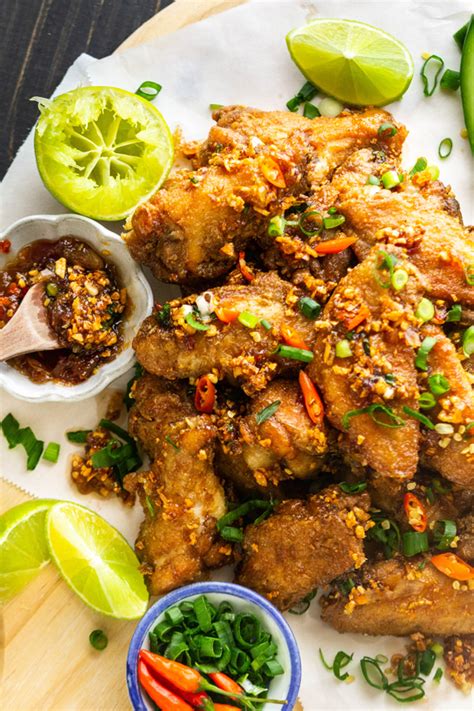 Fish Sauce Chicken Wings (Cánh Gà Chiên Nước Mắm) - Wok and Kin