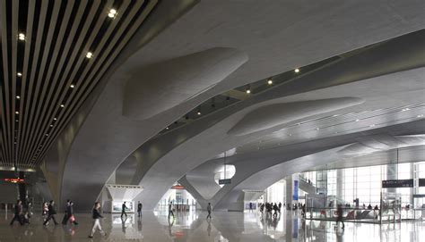 Guangzhou South Railway Station / TFP Farrells | ArchDaily