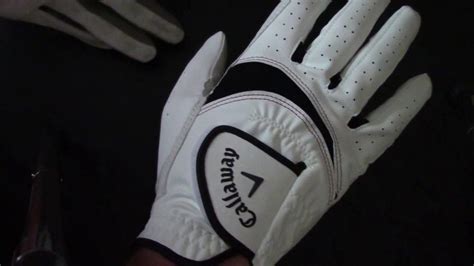 10 Best Golf Gloves Reviewed in 2022 | Hombre Golf Club