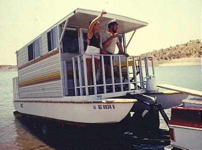 Pontoon Boat Plans – You Really Can Build Your Own Pontoon Boat | alehygah