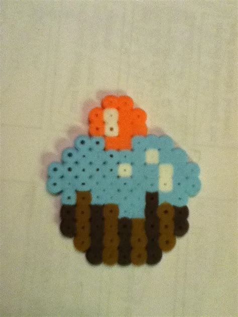 Perler bead cupcake by CraftyLily100 on DeviantArt