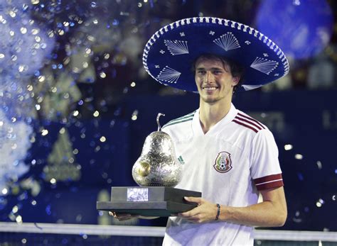 Alexander Zverev downs Tsitsipas to win Mexican Open in Acapulco ...