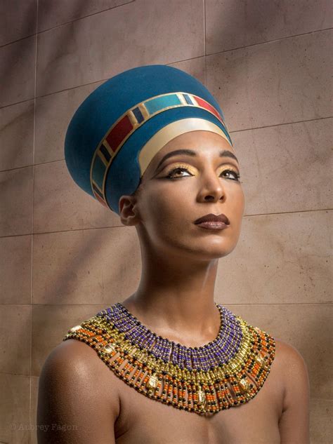 Queen Nefertiti, #Nefertiti #queen | Nefertiti, Queen nefertiti, Egyptian queen