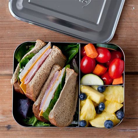 19 Cute Lunch Boxes That Will Make You Excited to Meal Prep