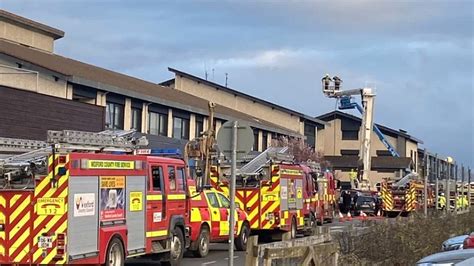 Wexford General Hospital: 29 patients to stay after fire - BBC News