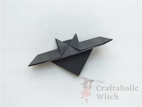 How to Make Origami Bat (Easy Folding Instruction + Video)