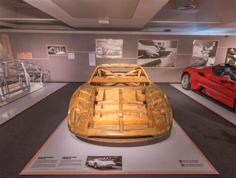 Visiting the Ferrari museum in Modena & Maranello | Day trip from Bologna