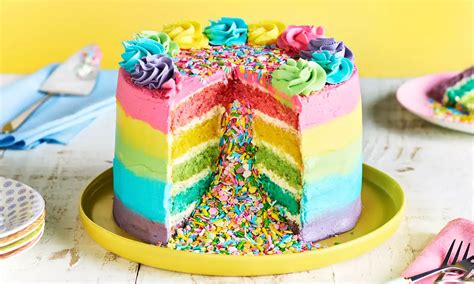 Rainbow Sprinkle Pinata Cake Recipe | Dr. Oetker