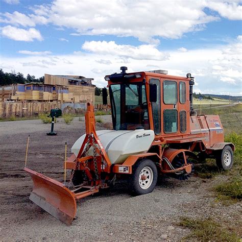 Broce 350 Series Road Construction Sweeper - Broce Broom