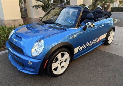 Mini Cooper convertible | Mini cooper convertible, Blue mini cooper, Mini cooper