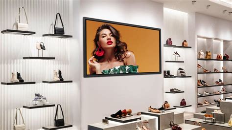 4K Large Format Commercial Display Monitor | Reddie Technology