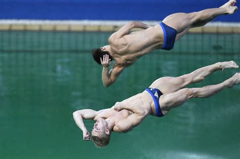 Olympic diving pool closed after water turns green at Rio 2016 | London Evening Standard ...