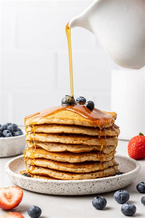 Healthy Homemade Pancakes - The Clean Eating Couple