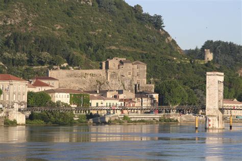 TOURNON SUR RHONE | Turismo