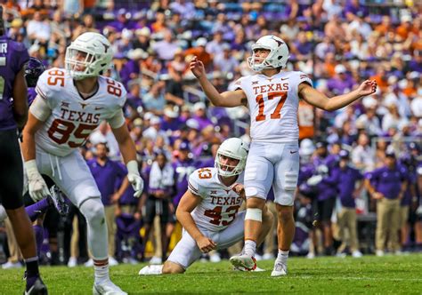 Texas football kicker Cameron Dicker leaving Longhorns for NFL draft