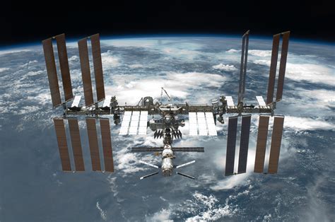 File:STS-134 International Space Station after undocking.jpg ...