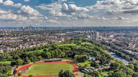 Cheap Car Hire in Finsbury Park, London from R93/day | Cheapflights