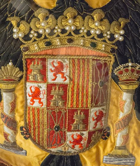 Free Images - coat arms spain flag