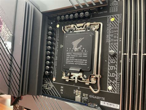 Gigabyte Z690 AORUS Pro Motherboard Review - eTeknix