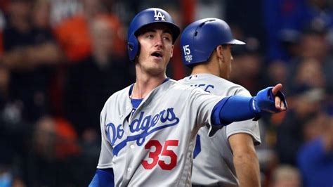 MLB Awards: Cody Bellinger unanimously named 2017 NL Rookie of the Year ...