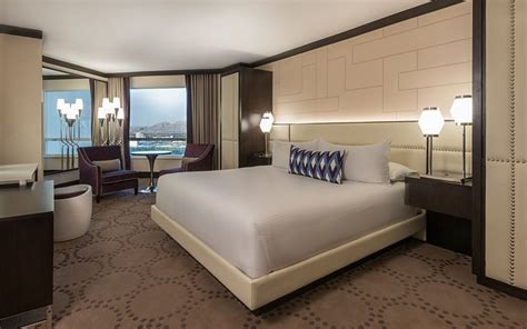 Harrah's Las Vegas Hotel & Casino Rooms: Pictures & Reviews - Tripadvisor