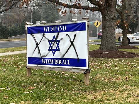 Kensington synagogue’s ‘We Stand with Israel’ banner vandalized | MoCo360