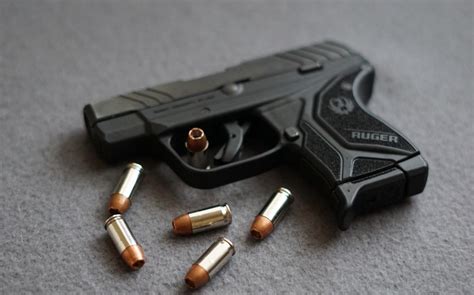 Ruger LCP II .22 LR: A 2 Minute Gun Review - 19FortyFive