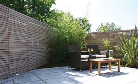 Creative Modern Corner Garden Design Ideas