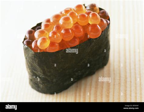 Salmon roe sushi Stock Photo - Alamy