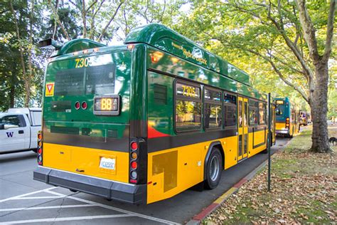 King County Metro Gillig Low Floor 40' HEV | On its second d… | Flickr