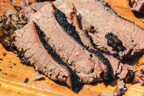 Texas Style Smoked Barbecue Brisket Recipe :: The Meatwave