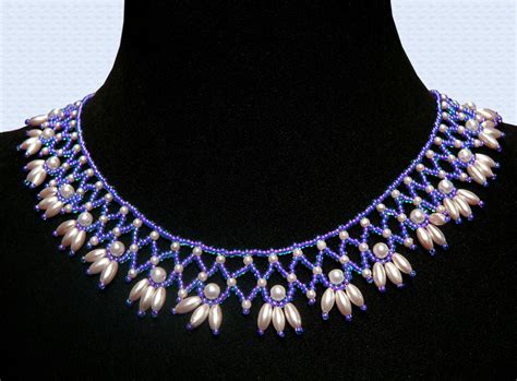 BeadsMagic: Free pattern for beautiful beaded necklace Esmeralda