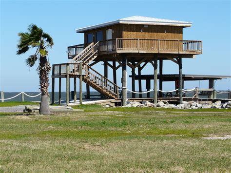 Beach House on Stilts - Why and How They Are Built - Ocean Home magazine