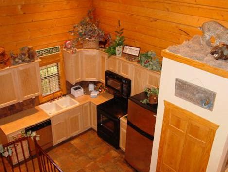 Cabins at Grand Mountain - 2 Bedroom Cabin + Loft - Branson Travel Office