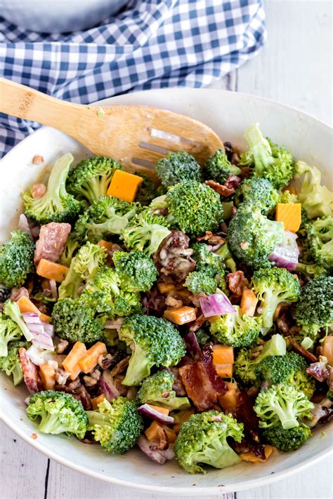 Broccoli Salad - Bunny's Warm Oven