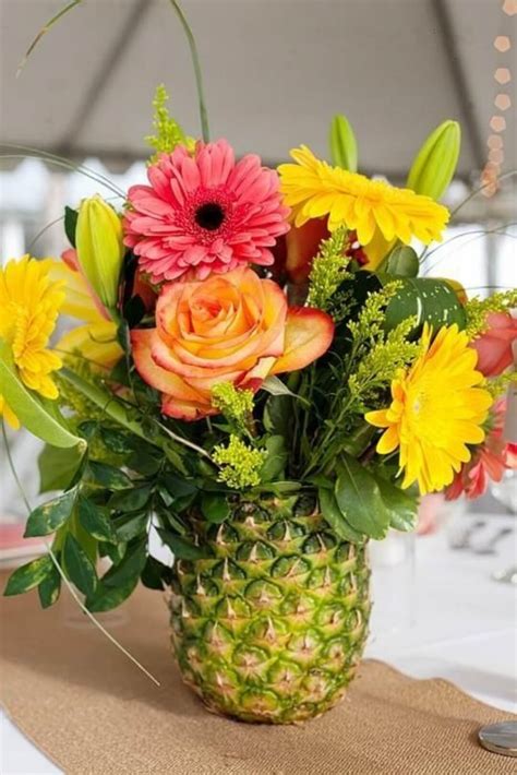 Welcome Spring: 17 Beautiful Flower Arrangement Ideas - Style Motivation