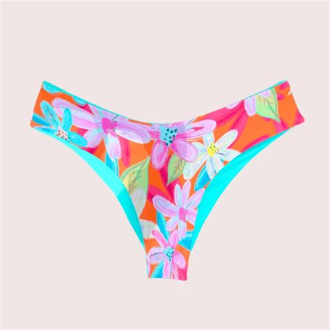 Bikini Bottom Brasilero - Pink Flowers