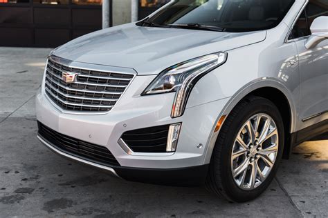 2019 Cadillac XT5: New Colors, Standard Active Safety Features & More