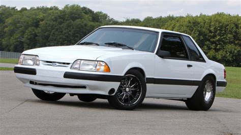 Twin-Turbo Coyote-Swapped 1990 Mustang Makes More Than 1,000 HP