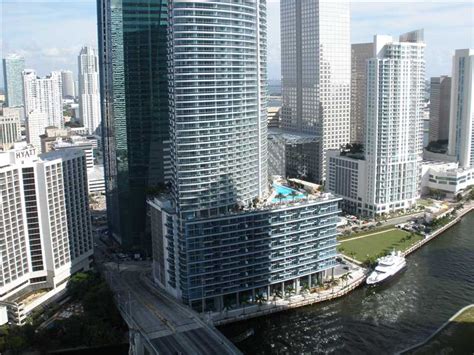 500 Brickell - 500 Brickell Ave Miami 33131