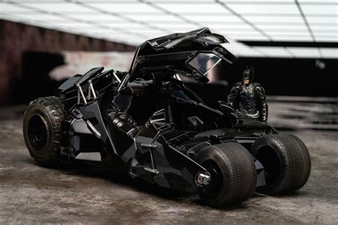 Batmobile with Batman (Black Camo) SDCC 2023 Exclusive - 1:24 Diecast ...