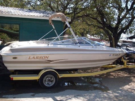 2001 19' Larson Boats 190 Lxi for sale in Austin, Texas | All Boat Listings.com