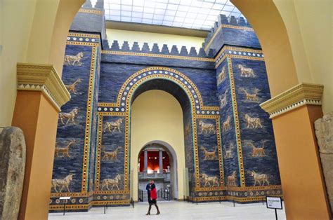 Pergamon Museum - Museums Love