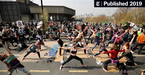 Climate Protests in London Occupy Major Landmarks - The New York Times